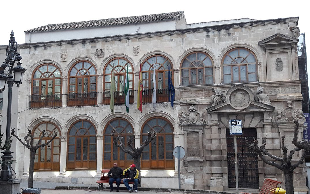 El Ayuntamiento de Martos aprueba su adhesión a “Jaén por Industria”