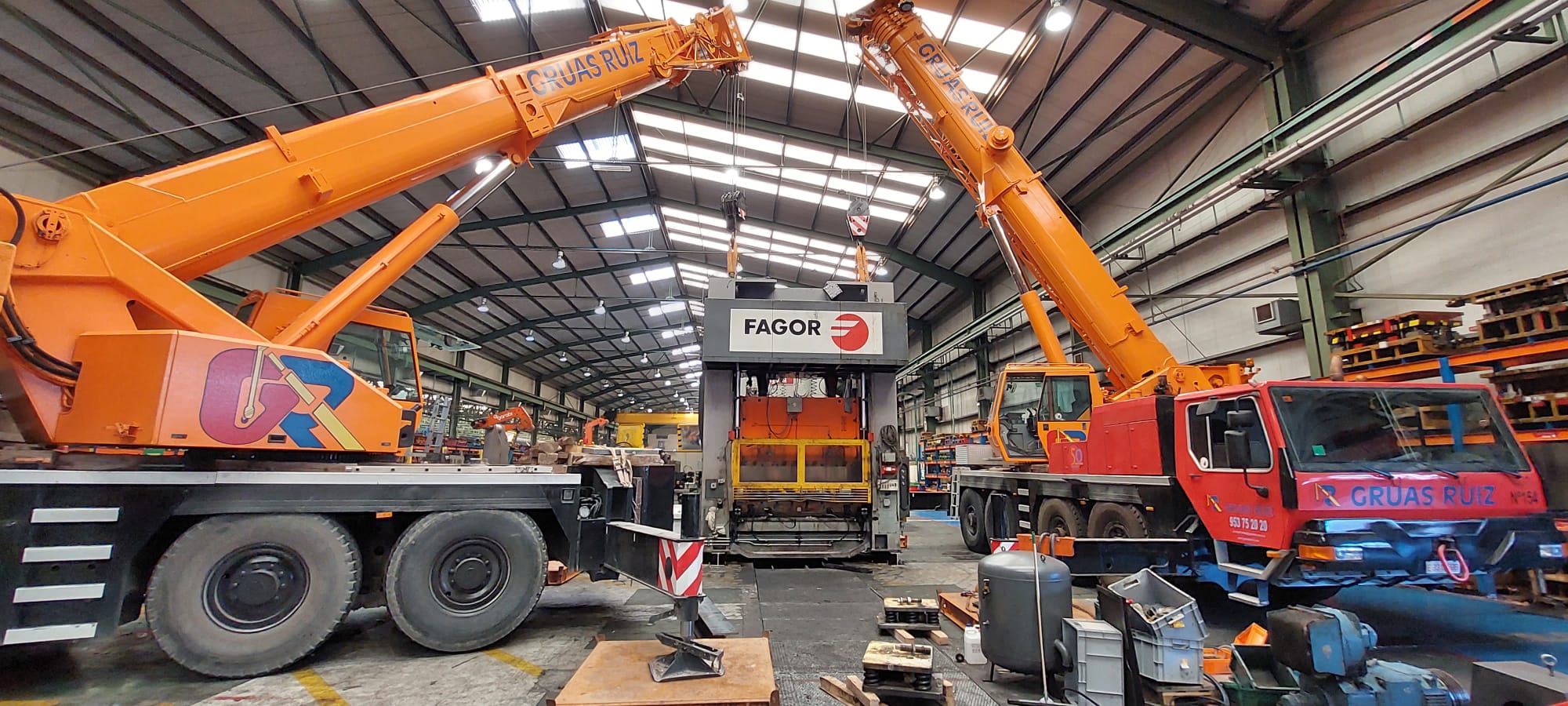 G GESTAMP Grúas Ruiz, 50 años innovando en el sector de las grúas en la provincia