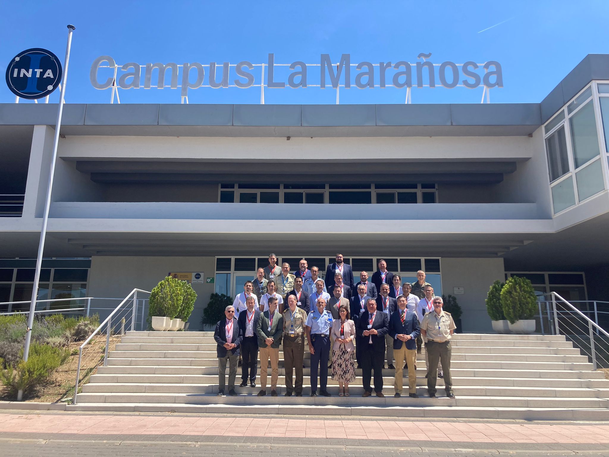 20240703_Reunixn_empresarios_en_el_INTA_1 Unos 25 empresarios jiennenses conocen de primera mano las oportunidades que puede ofrecer el CETEDEX