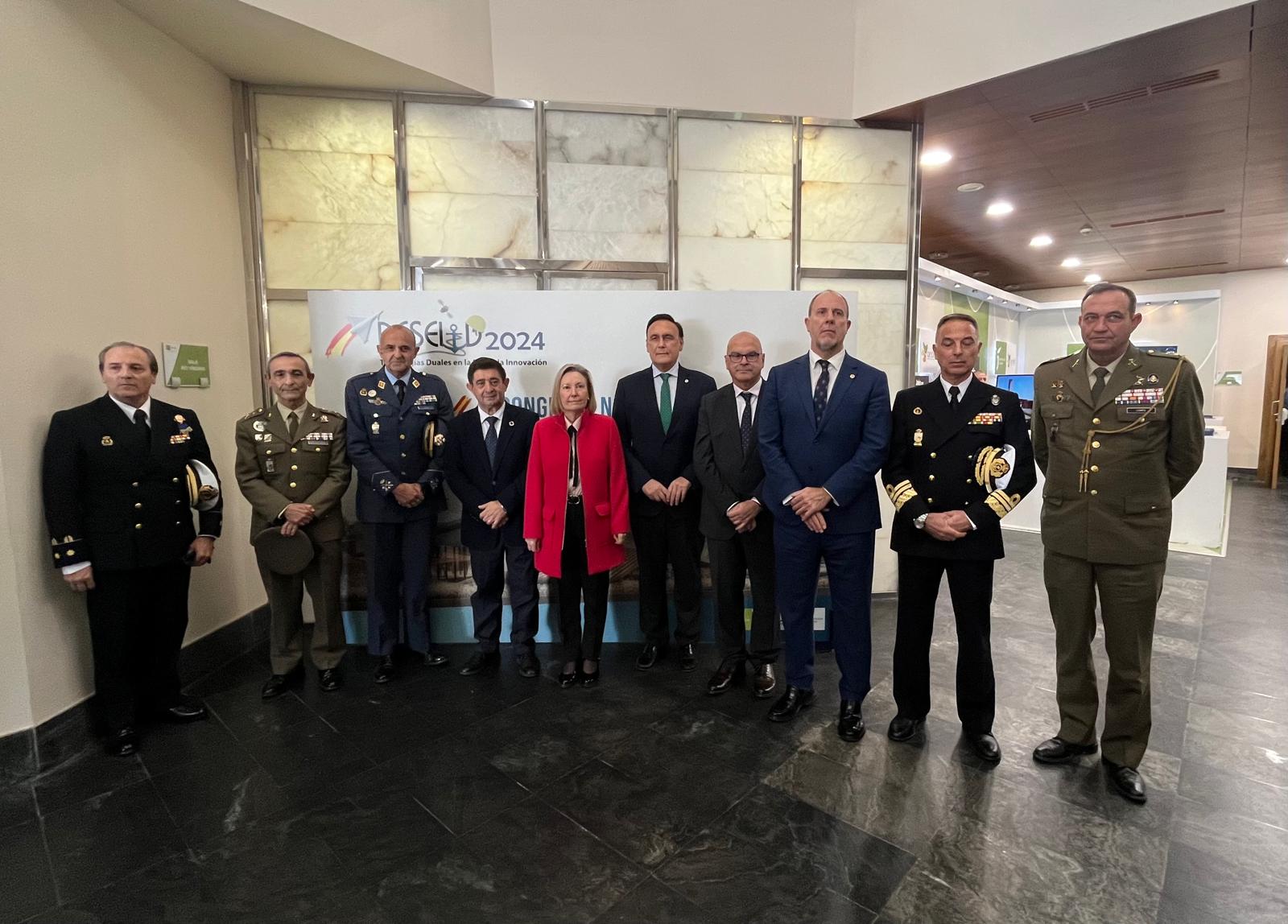 20241112 Autoridades en la inauguración del Congreso Nacional de I+D en Seguridad y Defensa Cerca de 500 personas participan en el XI Congreso Nacional de I+D en Defensa y Seguridad que se celebra en Jaén