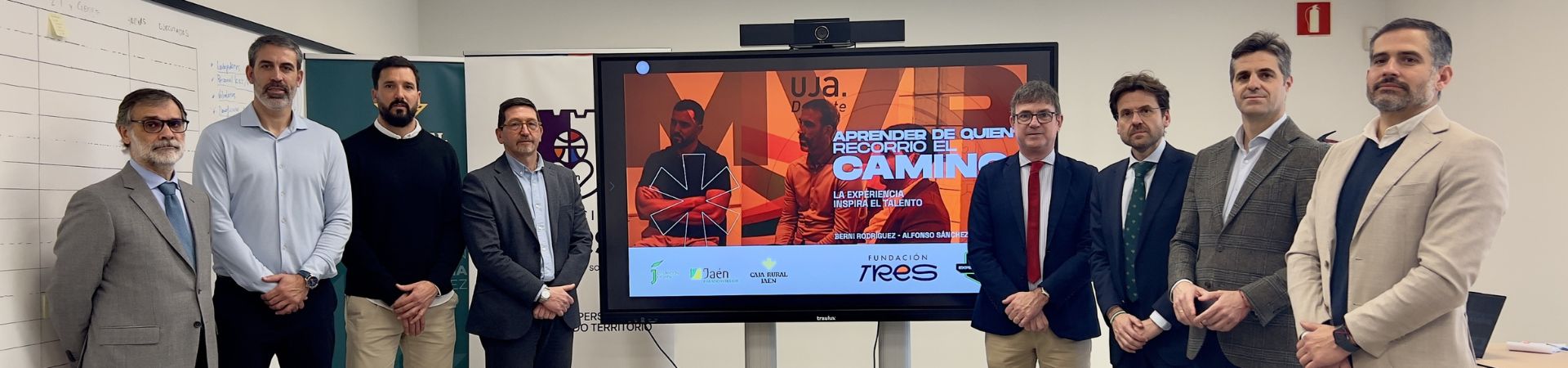 El diputado de Empleo y Empresa participa en la presentación de las Becas Experiencia MVP