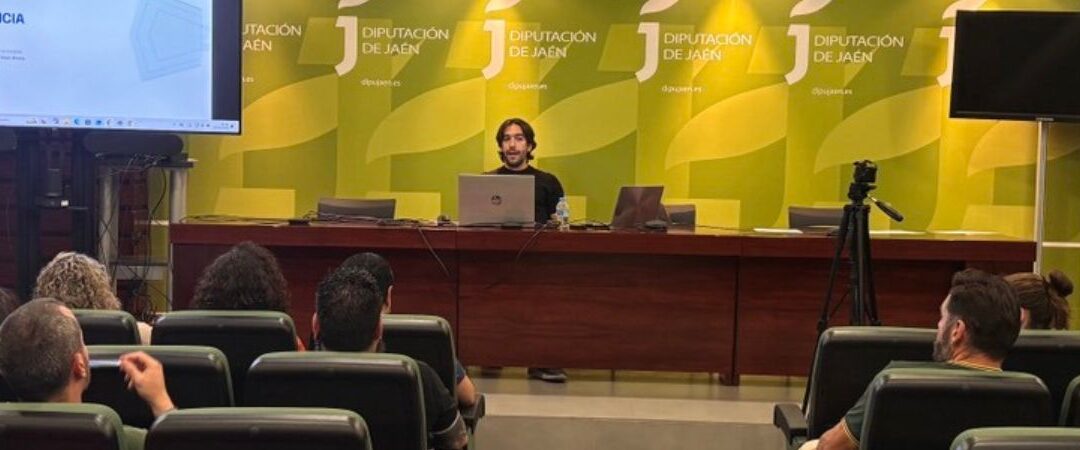 Empresas y profesionales de Jaén descubren el potencial de la inteligencia artificial para mejorar la organización y la productividad empresarial